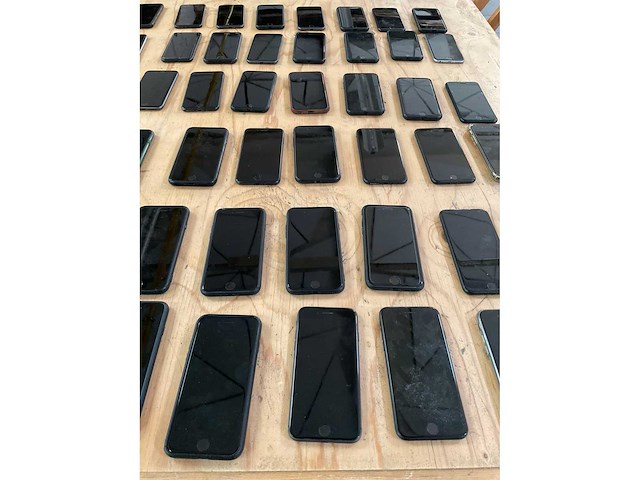 Apple iphone telefoon (48x) - afbeelding 5 van  6
