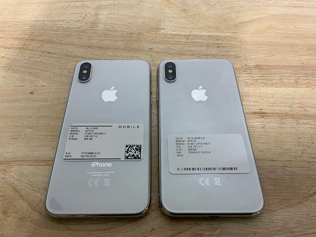 Apple iphone x a1901 mobiele telefoon (2x) - afbeelding 2 van  6
