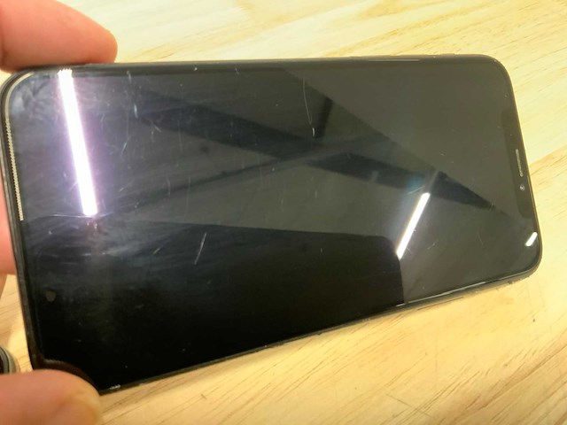 Apple iphone x a1901 mobiele telefoon (3x) - afbeelding 3 van  12