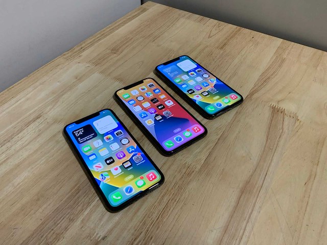 Apple iphone x a1901 mobiele telefoon (3x) - afbeelding 5 van  12