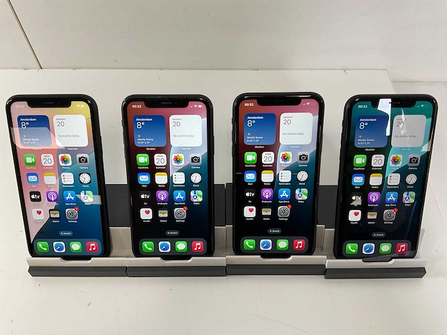 Apple iphone xr - 128 gb / 64 gb - black (4x) - afbeelding 1 van  5