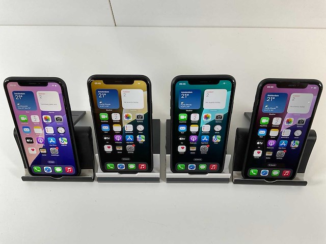 Apple iphone xr - 64 gb - black (4x) - afbeelding 2 van  5