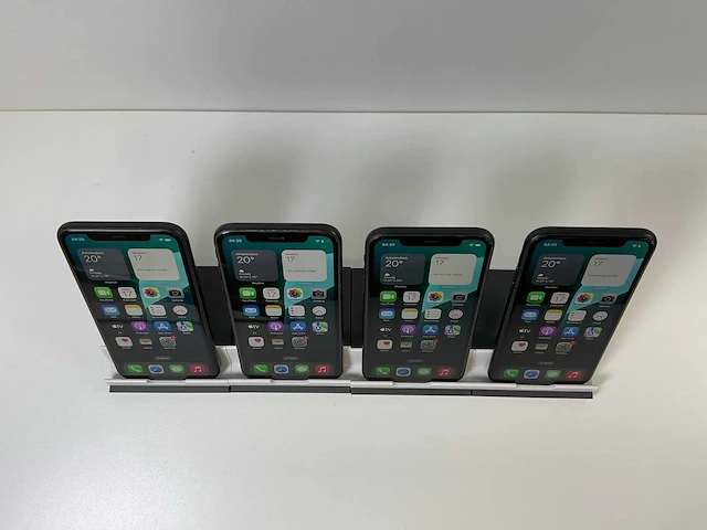 Apple iphone xr - 64 gb - black (4x) - afbeelding 2 van  4