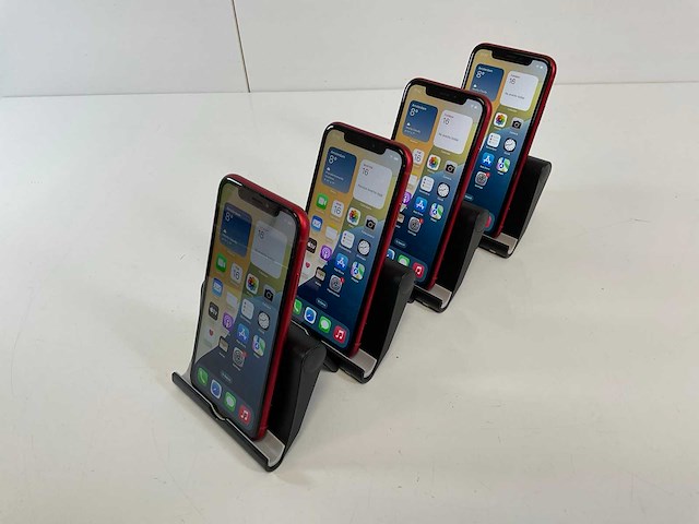 Apple iphone xr - 64 gb - red (4x) - afbeelding 3 van  5