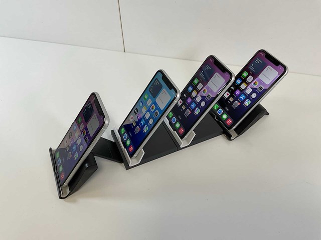 Apple iphone xr - 64 gb - white (4x) - afbeelding 2 van  4