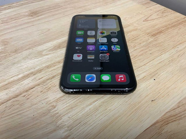 Apple iphone xr a2105 mobiele telefoon (6x) - afbeelding 3 van  10