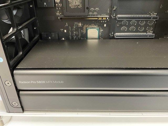 Apple mac pro, xeon(r) w-3245, 96 gb ram, 1 tb nvme, amd radeon pro 580x 8 gb tower workstation - afbeelding 3 van  12