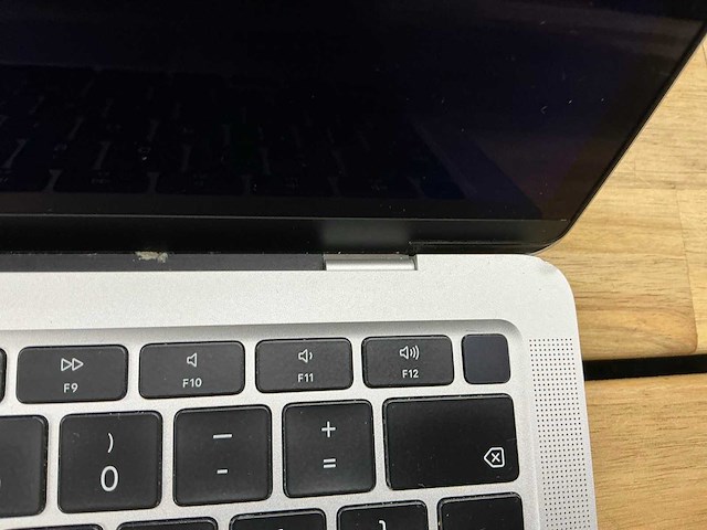 Apple macbook air 10.1 - afbeelding 4 van  4