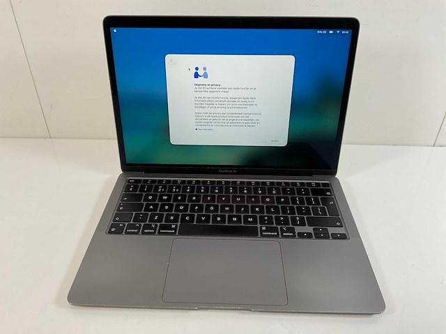 Apple macbook air 13”, apple m1, 16 gb ram, 256 gb nvme laptop - afbeelding 1 van  7