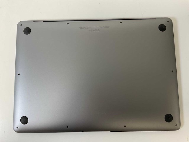 Apple macbook air 13”, apple m1, 8 gb ram, 121 gb nvme laptop - afbeelding 6 van  7