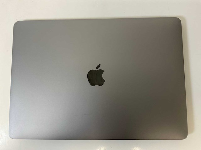 Apple macbook air 13”, apple m1, 8 gb ram, 121 gb nvme laptop - afbeelding 5 van  7