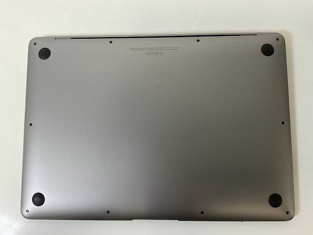 Apple macbook air 13”, apple m1, 8 gb ram, 121 gb nvme laptop - afbeelding 6 van  8