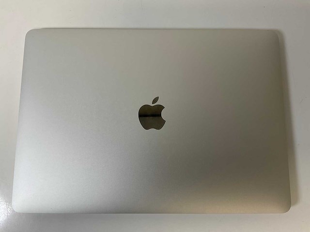 Apple macbook air 13”, apple m1, 8 gb ram, 251 gb nvme laptop - afbeelding 5 van  7