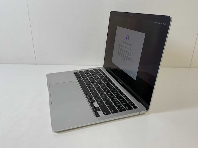 Apple macbook air 13”, apple m1, 8 gb ram, 251 gb nvme laptop - afbeelding 3 van  8