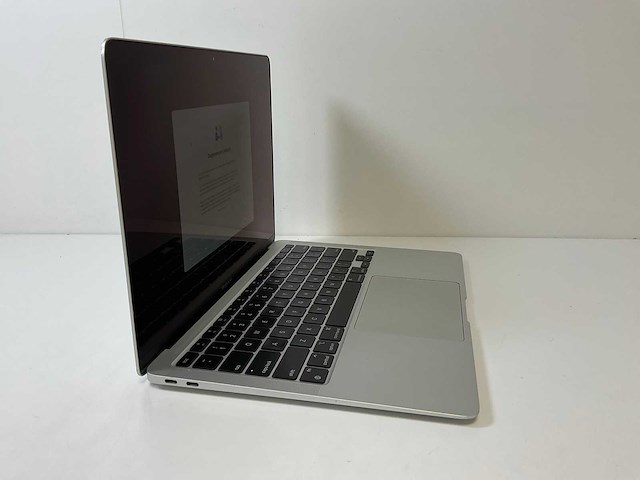 Apple macbook air 13”, apple m1, 8 gb ram, 251 gb nvme laptop - afbeelding 2 van  7