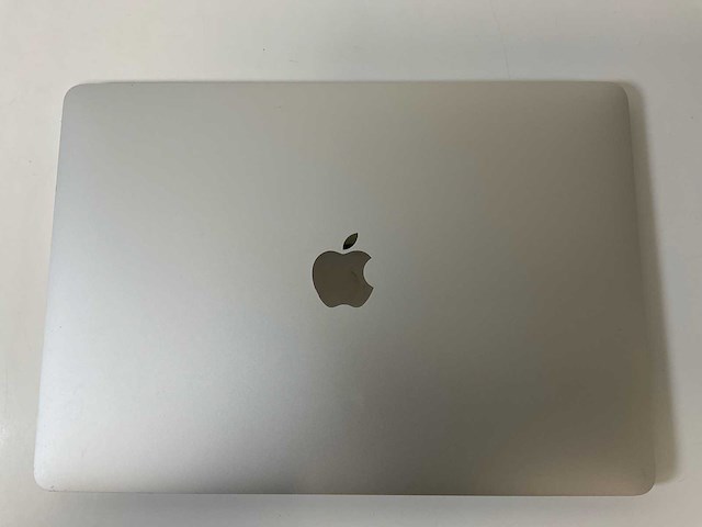 Apple macbook air 13”, apple m1, 8 gb ram, 251 gb nvme laptop - afbeelding 5 van  7