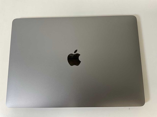 Apple macbook air 13”, apple m1, 8 gb ram, 251 gb nvme laptop - afbeelding 5 van  7