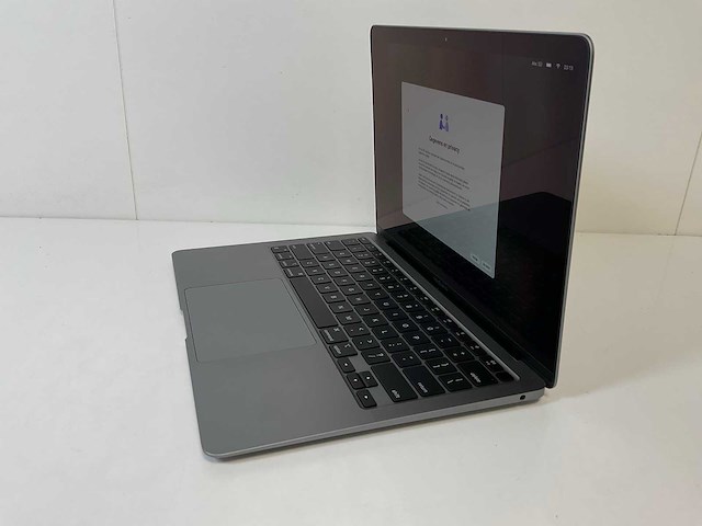 Apple macbook air 13”, apple m1, 8 gb ram, 251 gb nvme laptop - afbeelding 3 van  7