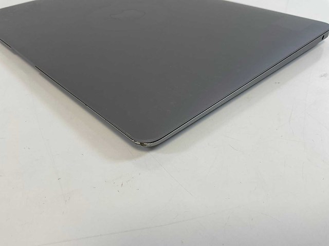 Apple macbook air 13”, apple m1, 8 gb ram, 251 gb nvme laptop - afbeelding 5 van  5