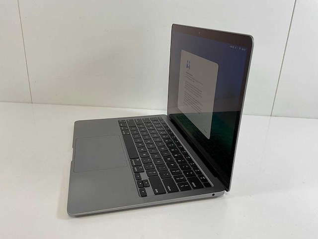 Apple macbook air 13”, apple m1, 8 gb ram, 251 gb nvme laptop - afbeelding 3 van  8