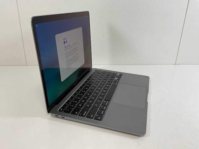 Apple macbook air 13”, apple m1, 8 gb ram, 251 gb nvme laptop - afbeelding 2 van  7
