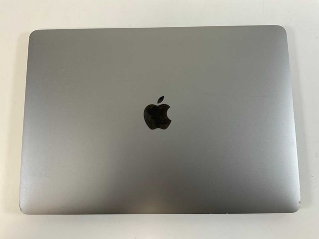 Apple macbook air 13”, apple m1, 8 gb ram, 251 gb nvme laptop - afbeelding 4 van  6