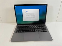 Apple macbook air 13”, apple m1, 8 gb ram, 251 gb nvme laptop - afbeelding 1 van  9
