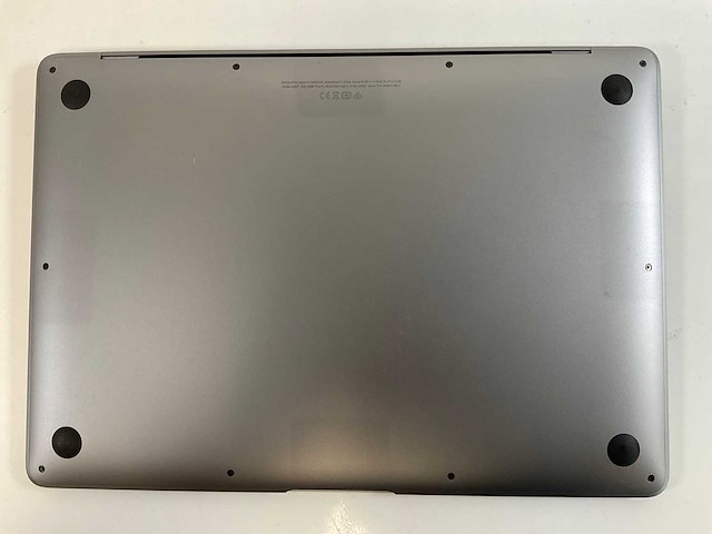 Apple macbook air 13”, apple m1, 8 gb ram, 251 gb nvme laptop - afbeelding 6 van  7