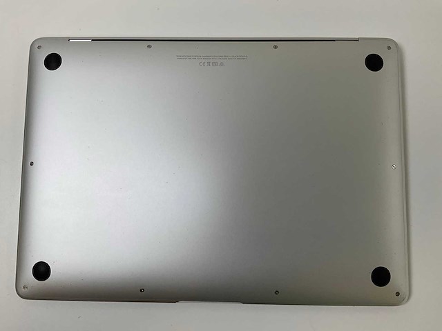 Apple macbook air 13”, apple m1, 8 gb ram, 251 gb nvme laptop - afbeelding 3 van  3