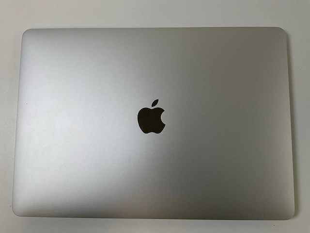 Apple macbook air 13”, apple m1, 8 gb ram, 251 gb nvme laptop - afbeelding 5 van  7