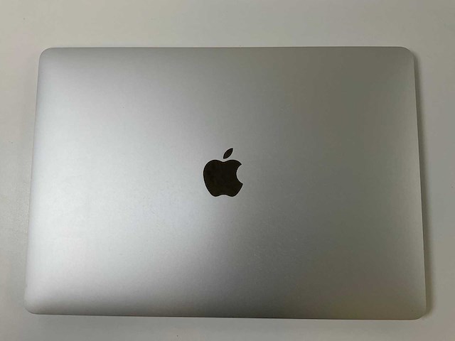 Apple macbook air 13”, apple m1, 8 gb ram, 251 gb nvme laptop - afbeelding 5 van  8