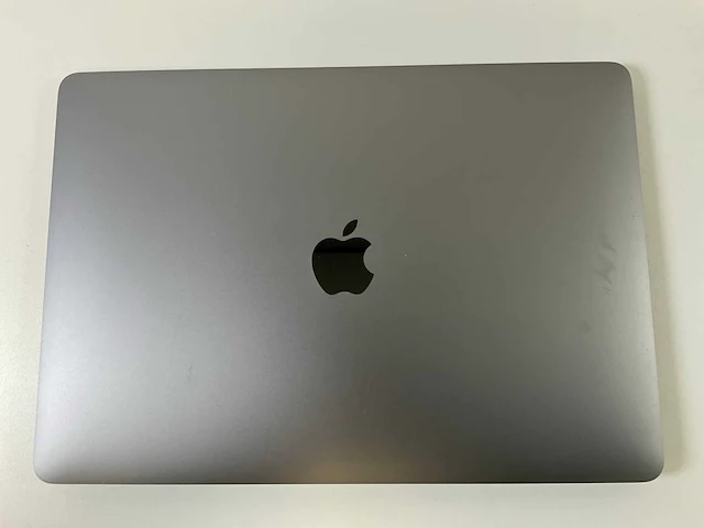 Apple macbook air 13”, apple m1, 8 gb ram, 251 gb nvme laptop - afbeelding 5 van  7