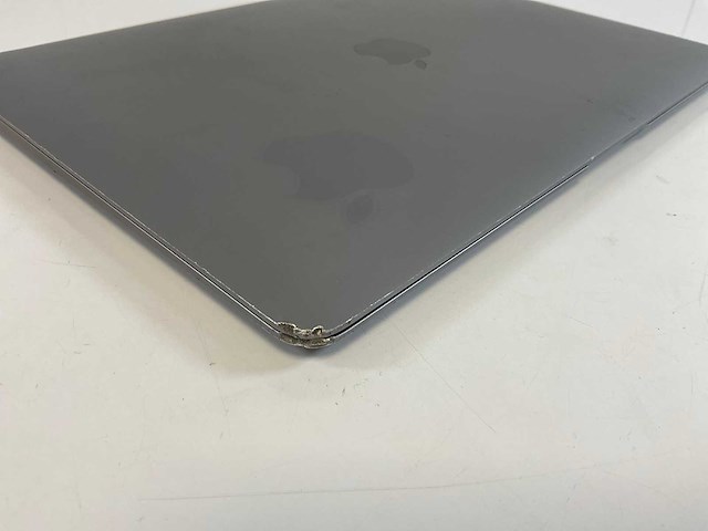 Apple macbook air 13”, apple m1, 8 gb ram, 256 gb nvme laptop - afbeelding 4 van  5