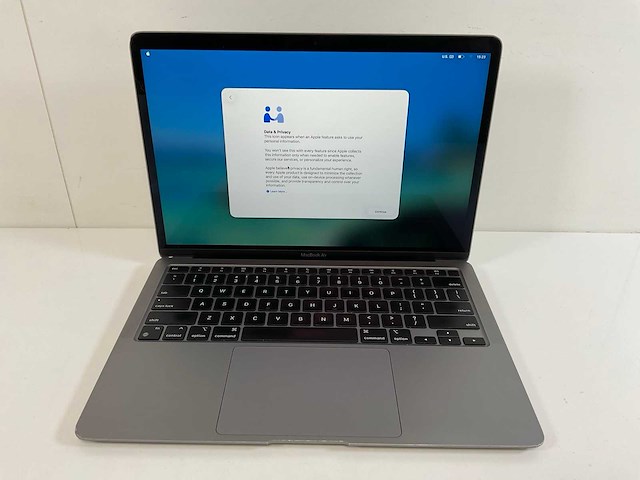 Apple macbook air 13”, apple m1, 8 gb ram, 256 gb nvme laptop - afbeelding 1 van  11