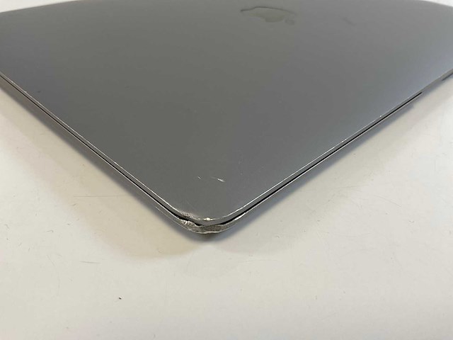 Apple macbook air 13”, apple m1, 8 gb ram, 256 gb nvme laptop - afbeelding 10 van  11