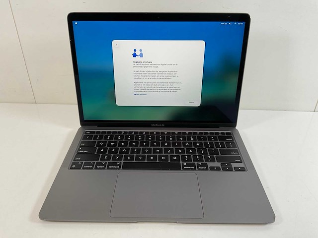 Apple macbook air 13”, apple m1, 8 gb ram, 256 gb nvme laptop - afbeelding 1 van  9