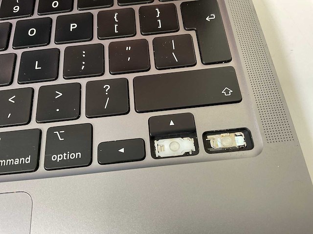 Apple macbook air 13”, apple m1 pro, 8 gb ram, 251 gb nvme laptop - afbeelding 5 van  8