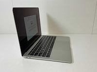 Apple macbook air 13”, core(tm) i5 8th gen, 16 gb, 500 gb nvme laptop - afbeelding 2 van  7