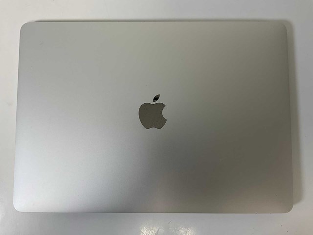 Apple macbook air 13”, core(tm) i5 8th gen, 16 gb, 500 gb nvme laptop - afbeelding 5 van  7