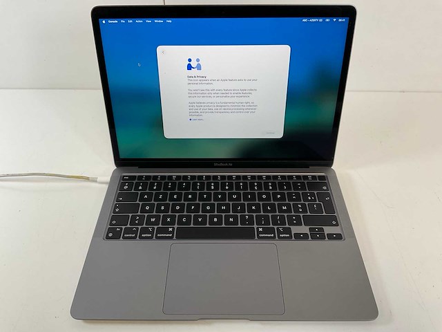 Apple macbook air 13.3”, apple m1, 16 gb ram, 251 gb ssd laptop - afbeelding 1 van  4