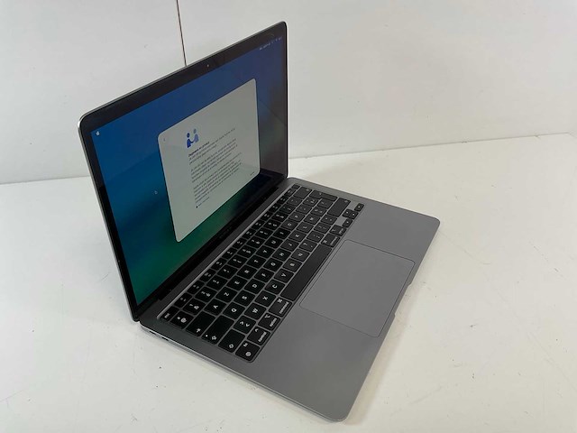 Apple macbook air 13.3”, apple m1, 16 gb ram, 251 gb ssd laptop - afbeelding 2 van  7