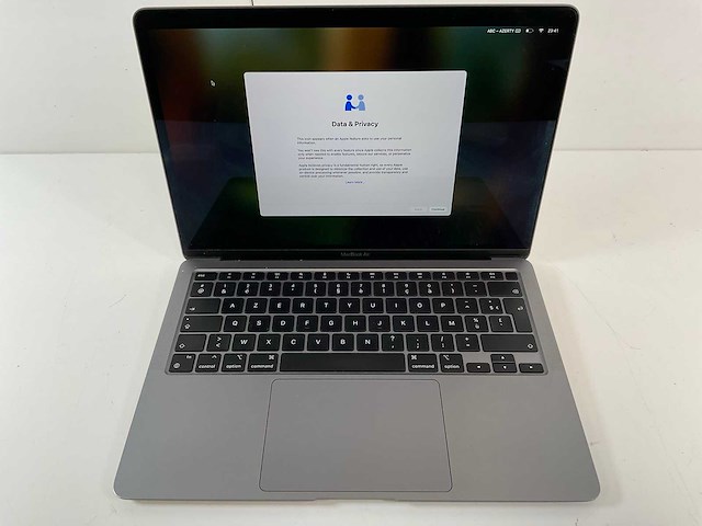 Apple macbook air 13.3”, apple m1, 16 gb ram, 251 gb ssd laptop - afbeelding 1 van  4