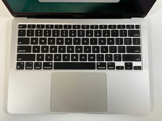 Apple macbook air 13.3”, apple m1, 16 gb ram, 256 gb nvme laptop - afbeelding 3 van  5