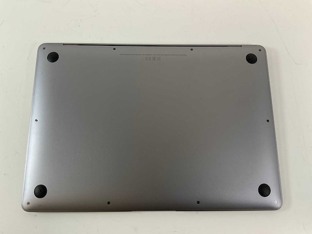 Apple macbook air 13.3”, apple m1, 16 gb ram, 256 gb ssd laptop - afbeelding 3 van  4