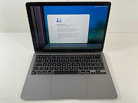 Apple macbook air 13.3”, apple m1, 8 gb ram, 251 gb nvme laptop - afbeelding 1 van  7
