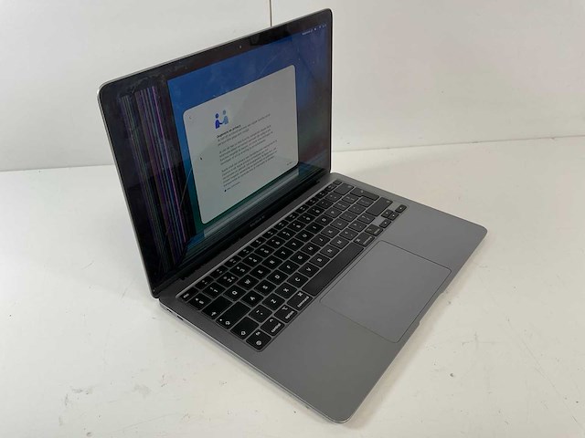 Apple macbook air 13.3”, apple m1, 8 gb ram, 251 gb nvme laptop - afbeelding 2 van  7