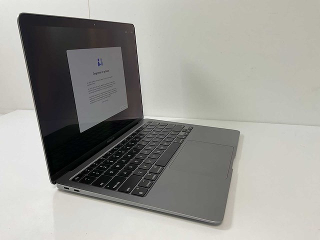 Apple macbook air 13.3”, apple m1, 8 gb ram, 256 gb ssd laptop - afbeelding 2 van  7