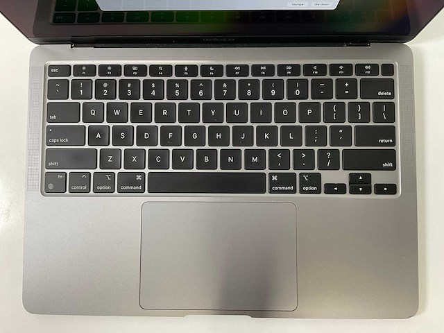 Apple macbook air 13.3”, apple m1, 8 gb ram, 256 gb ssd laptop - afbeelding 5 van  10