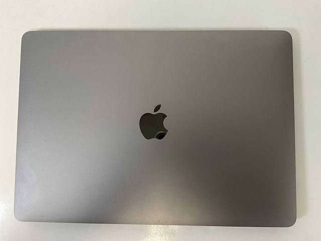 Apple macbook air 13.3”, apple m1, 8 gb ram, 256 gb ssd laptop - afbeelding 5 van  7