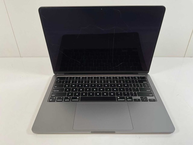 Apple macbook air 13.3”, apple m2, 16 gb ram, 500 gb nvme laptop - afbeelding 1 van  4